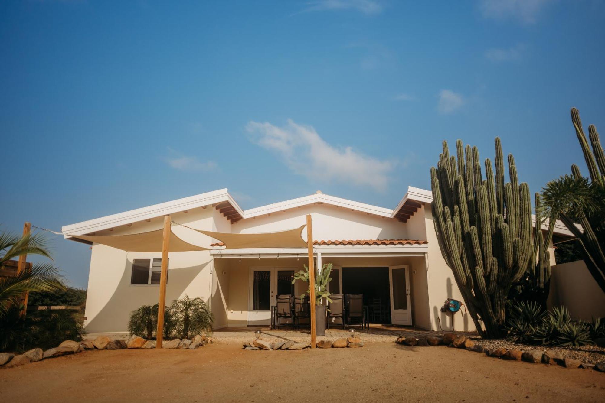 Pura Vida Aruba Appartement Palma ノールト エクステリア 写真